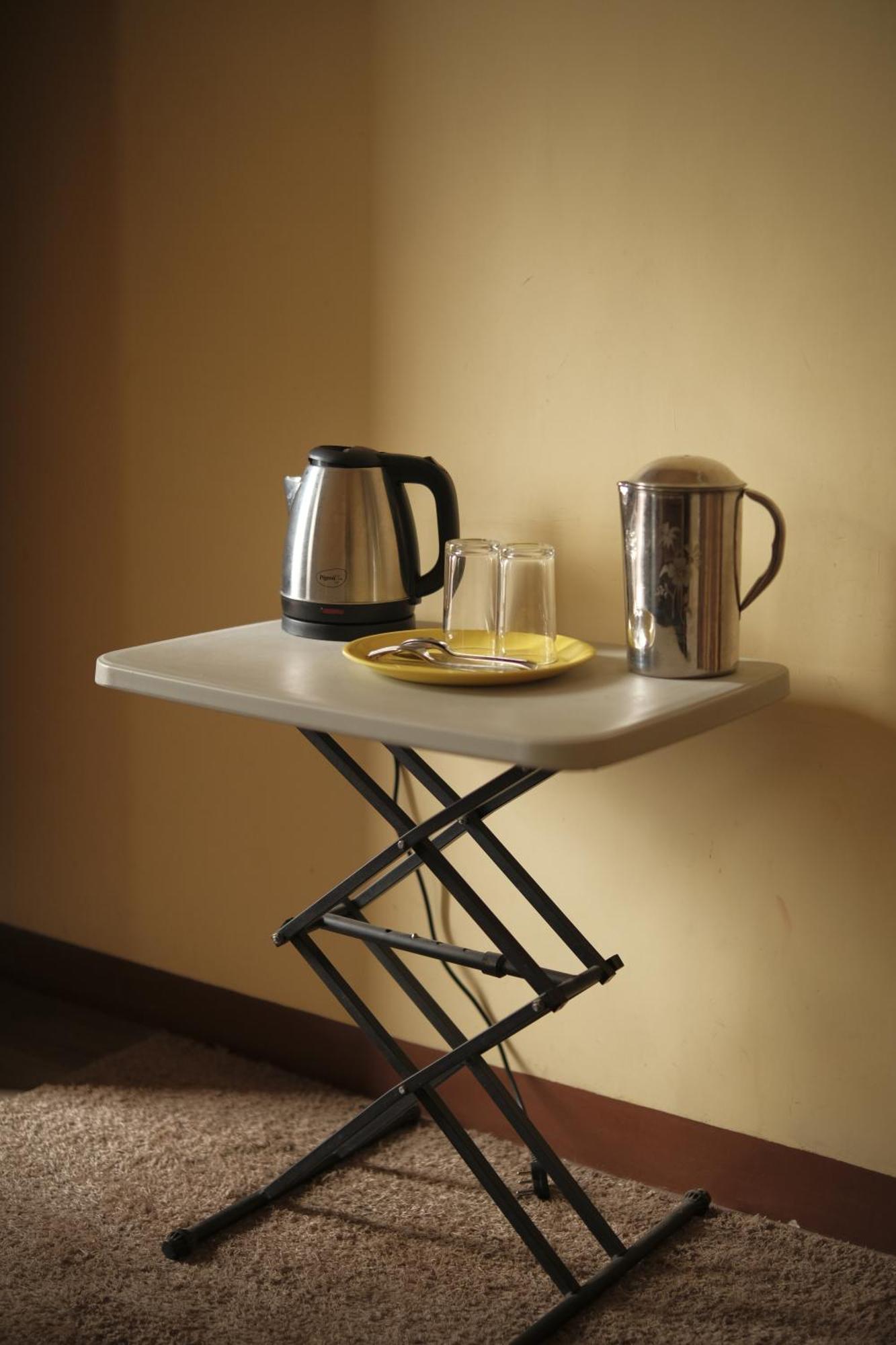 Cafe Sola Bnb Shillong Exteriör bild